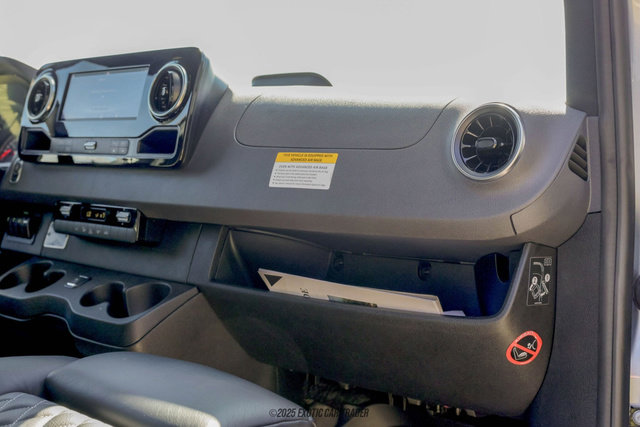 Used 2025 Mercedes-Benz Sprinter 2500 image 69