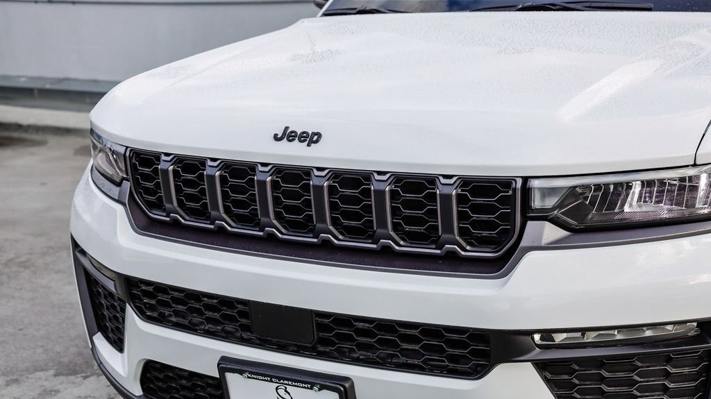 New 2026 Jeep Grand Cherokee Limited AWD/4WD image 6