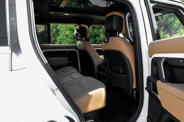 New 2026 Land Rover Defender 110 S AWD/4WD image 42