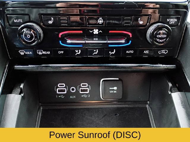Used 2023 Jeep Grand Cherokee Laredo AWD/4WD image 17