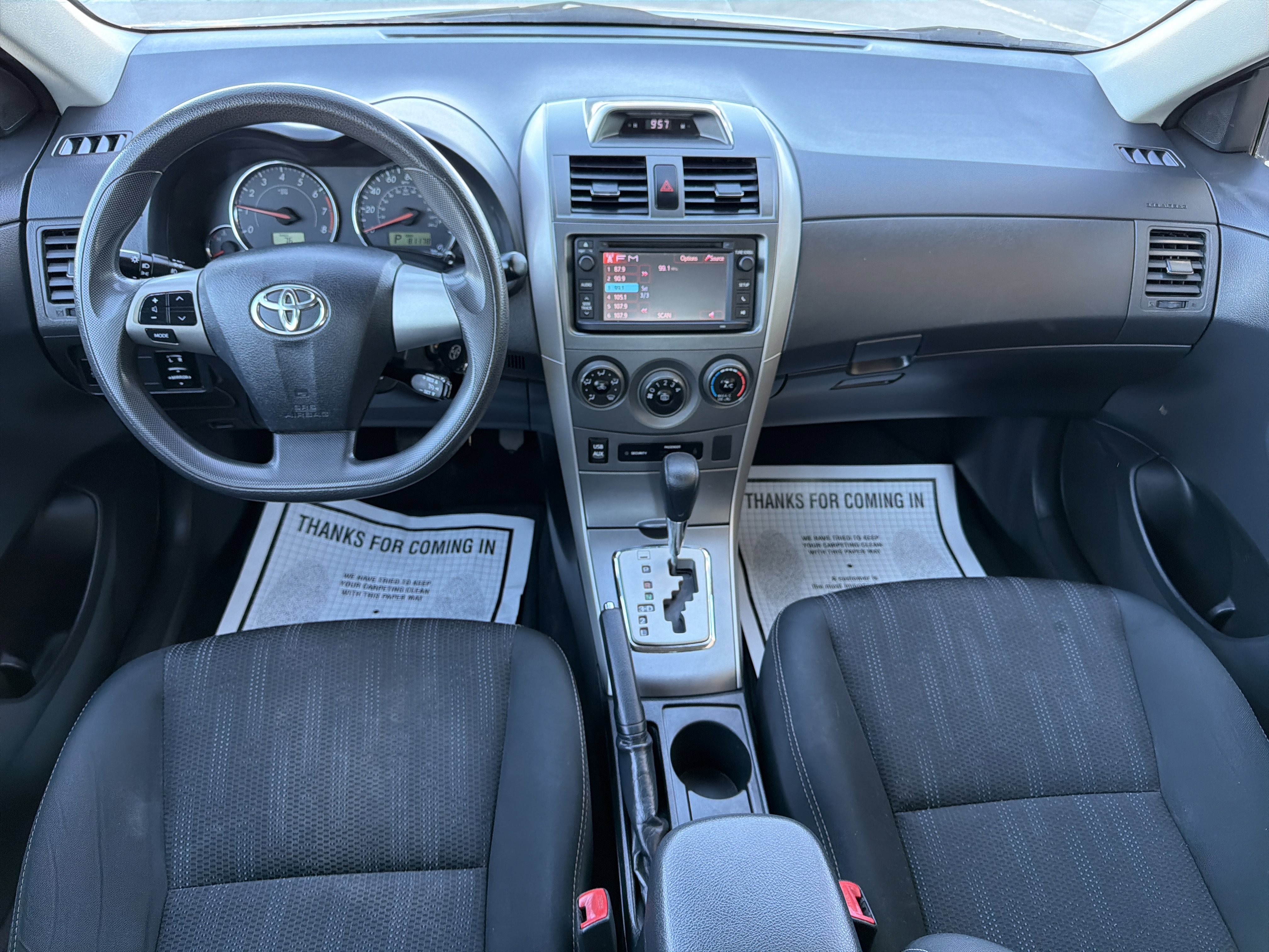 Used 2013 Toyota Corolla image 10
