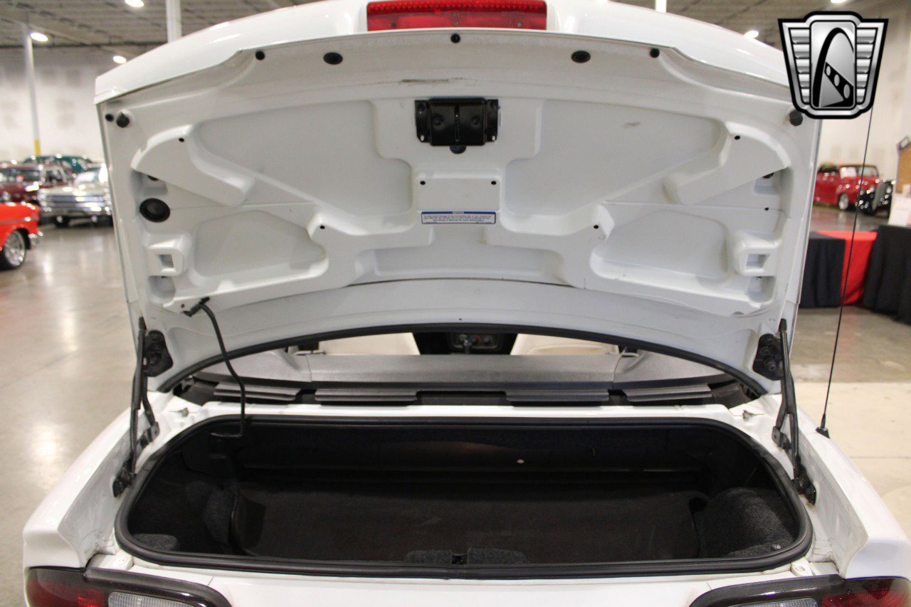 Used 2001 Chevrolet Camaro Z28 w/ SS Performance/Appearance Pkg image 26