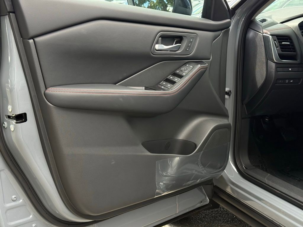 New 2026 Nissan Rogue SV w/ Rock Creek Premium Package image 21