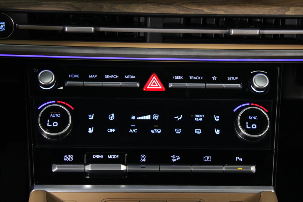 Certified 2026 Hyundai Santa Fe Calligraphy w/ Tow & Go Package FWD image 24