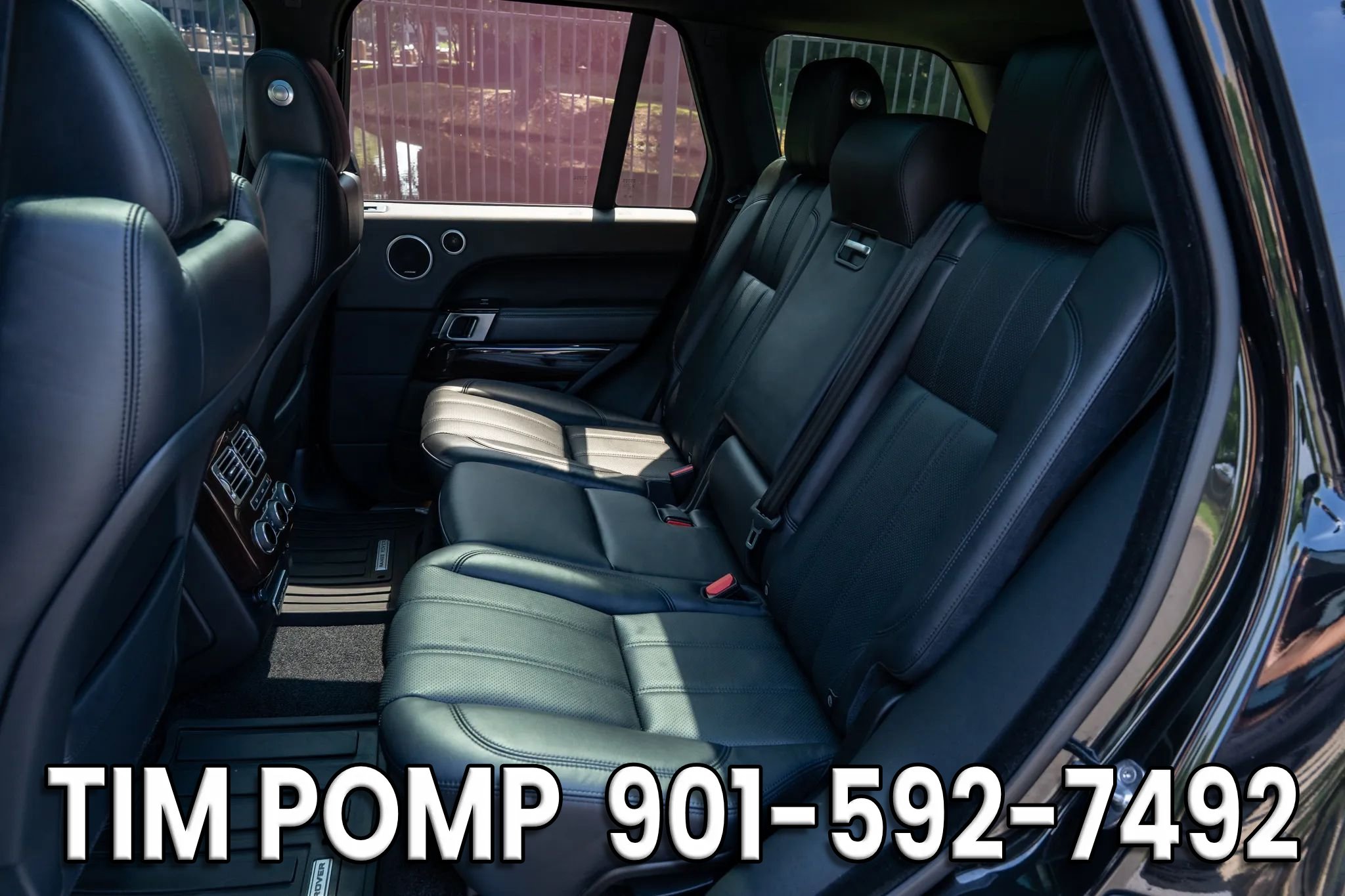 Used 2016 Land Rover Range Rover Supercharged AWD/4WD image 13
