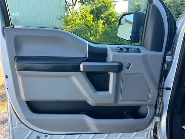 Used 2017 Ford F150 XLT AWD/4WD image 9