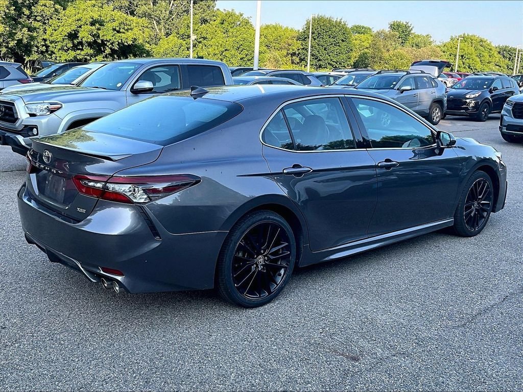 Used 2023 Toyota Camry XSE FWD image 6