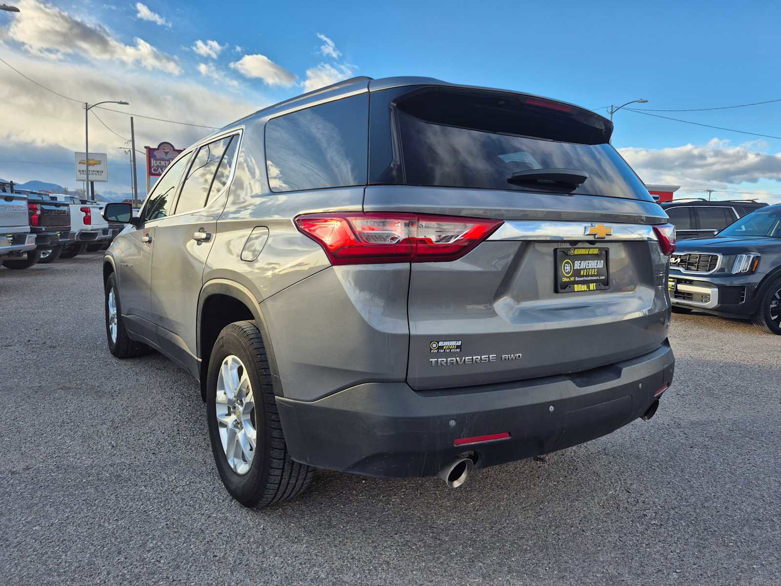 Used 2019 Chevrolet Traverse LT image 10