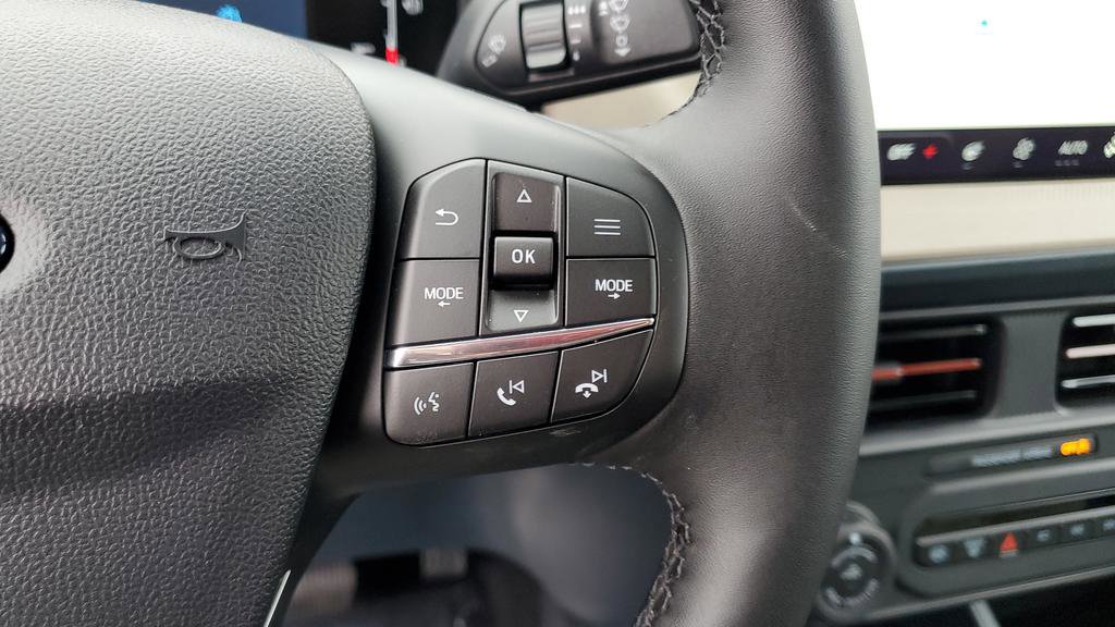 New 2026 Ford Maverick Lariat image 23