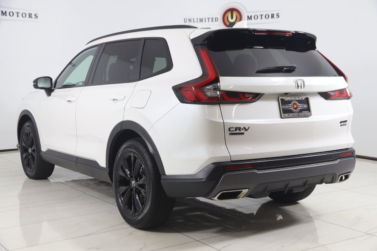 Used 2026 Honda CR-V Sport Touring image 4