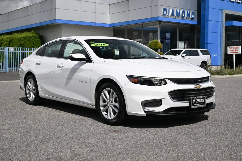 Used 2016 Chevrolet Malibu LT FWD image 1