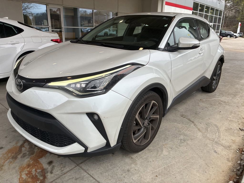 Used 2022 Toyota C-HR Limited image 1
