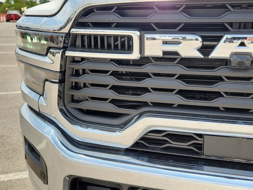 New 2026 RAM 2500 Tradesman AWD/4WD image 8