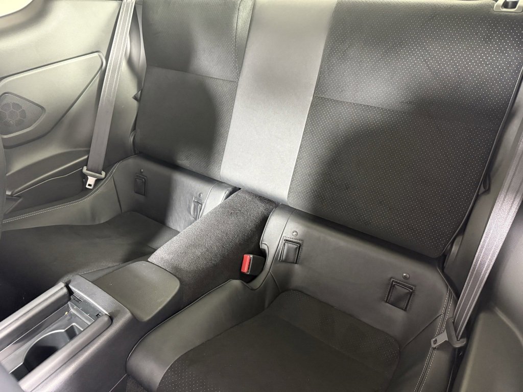 Used 2023 Toyota GR86 Premium w/ ALL Weather Mat Package (TMS) image 6