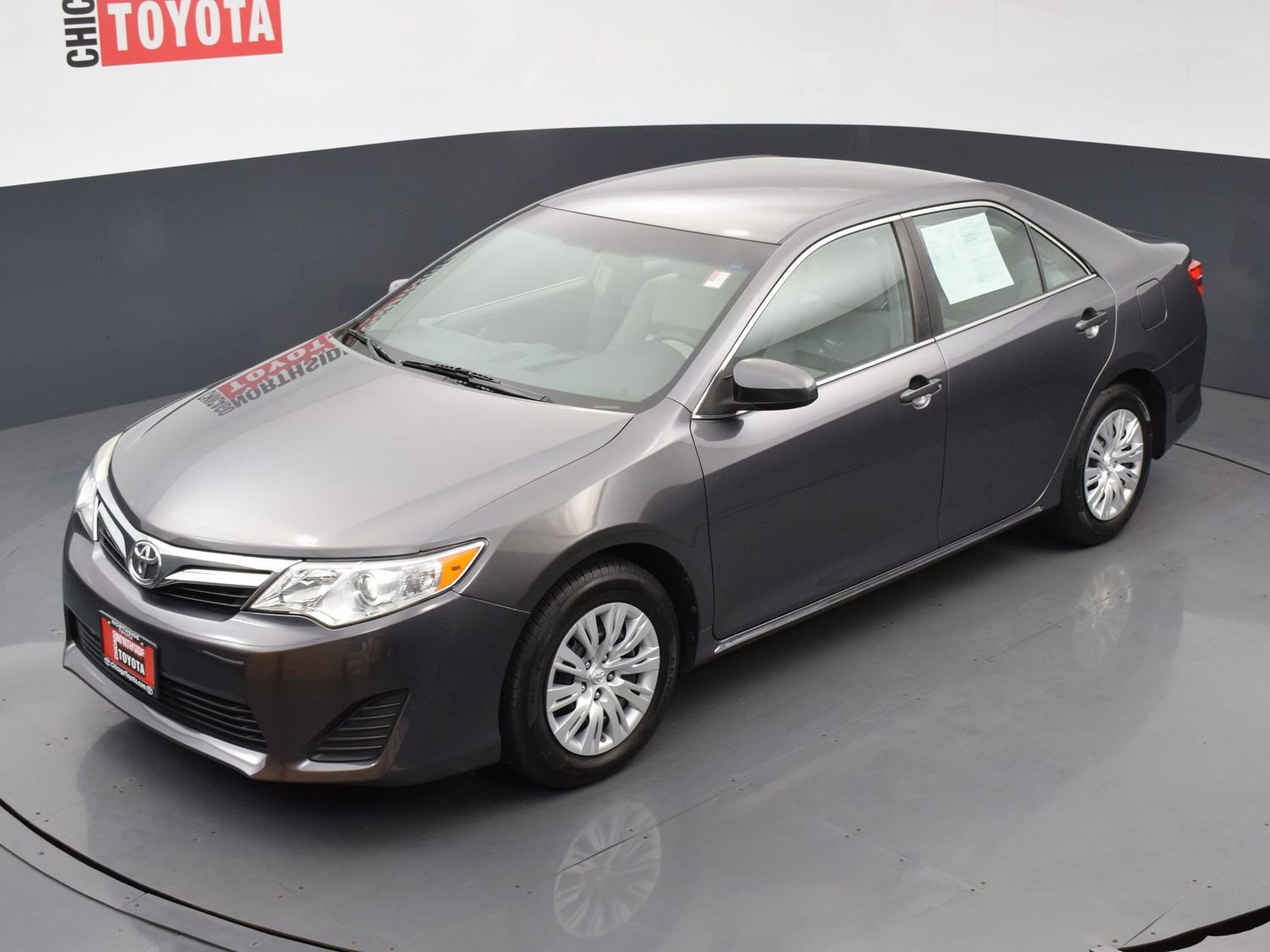 Used 2014 Toyota Camry LE FWD image 23