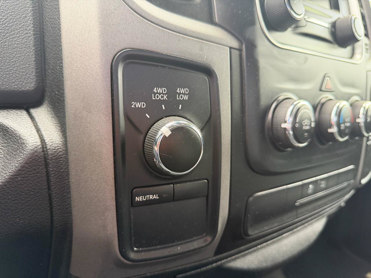 Used 2014 RAM 1500 Express AWD/4WD image 21