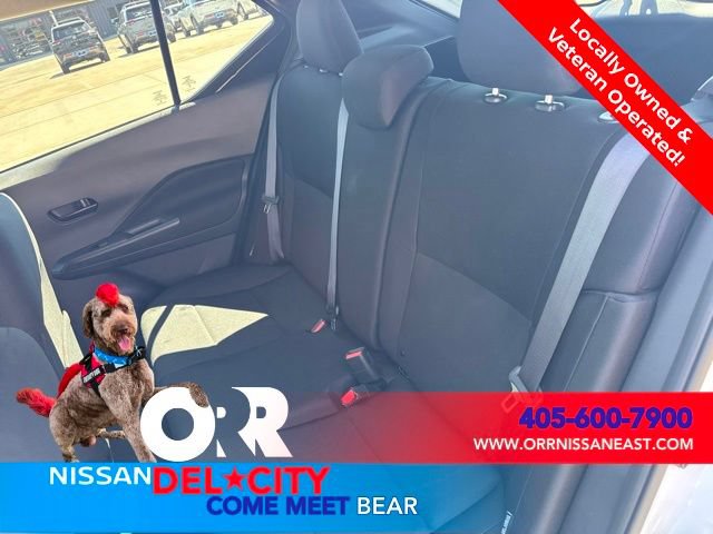 Certified 2025 Nissan Kicks Play S FWD image 11