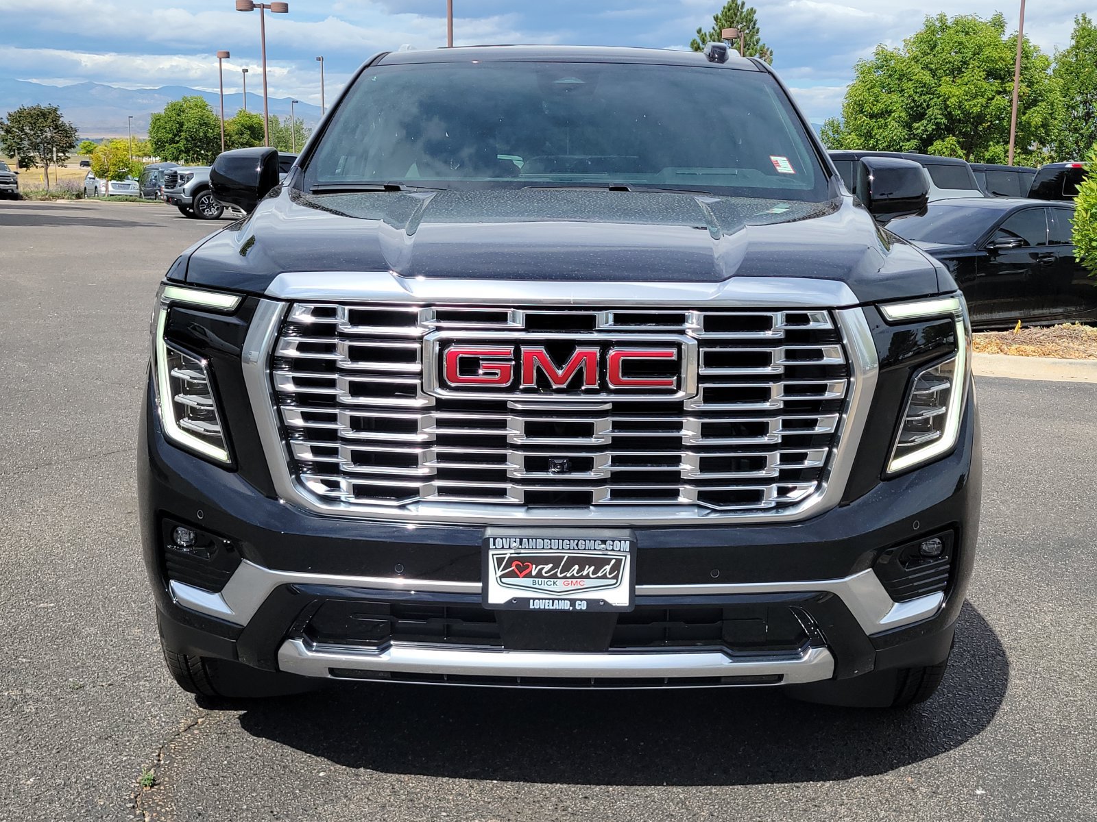 New 2026 GMC Yukon XL Denali w/ Denali Reserve Package AWD/4WD image 5