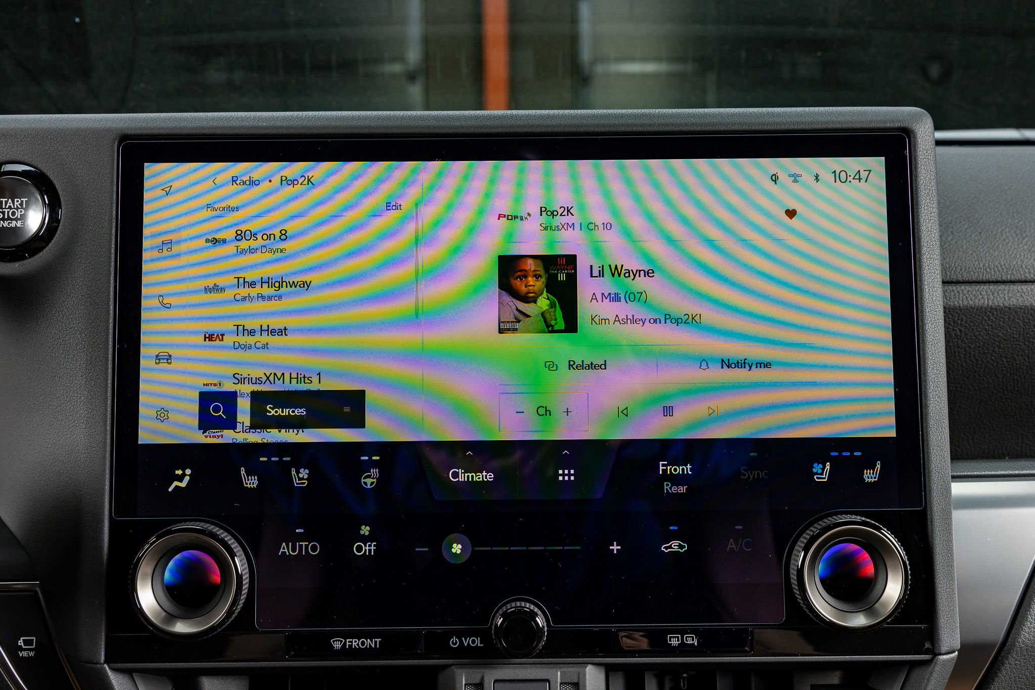 Used 2025 Lexus GX 550 w/ Cold Area Package image 25