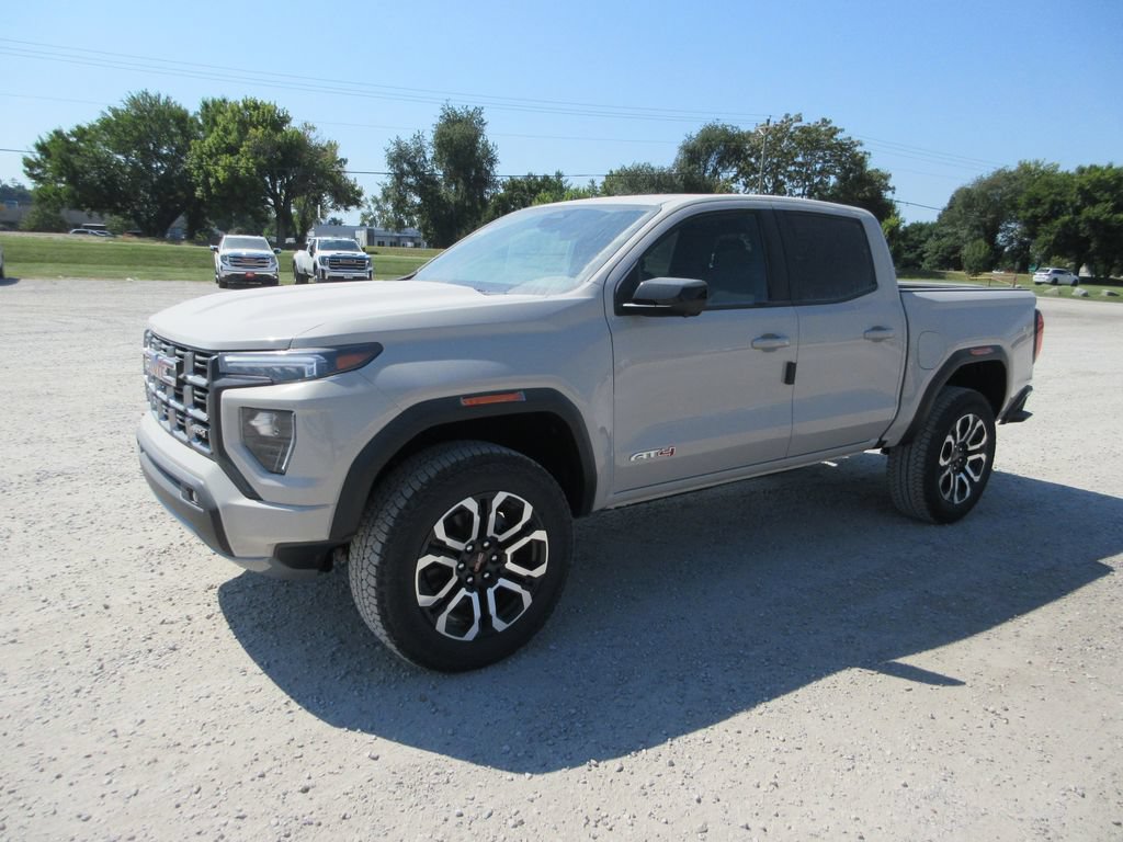 New 2026 GMC Canyon AT4 w/ Technology Plus Package AWD/4WD image 7