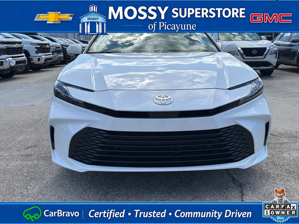 Used 2025 Toyota Camry LE FWD image 10