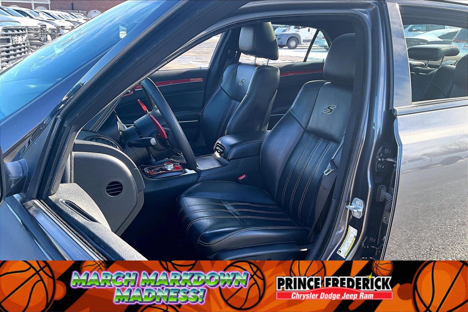 Used 2022 Chrysler 300 S image 21