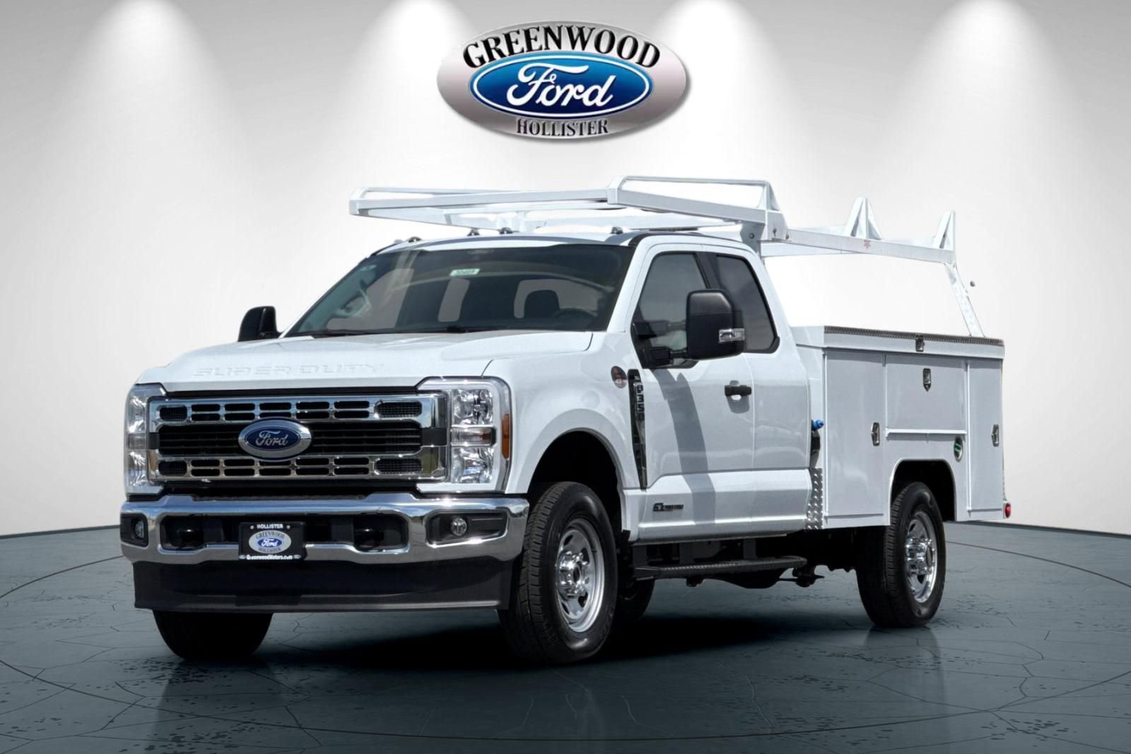 New 2026 Ford F350 XL w/ XL Chrome Package AWD/4WD image 8