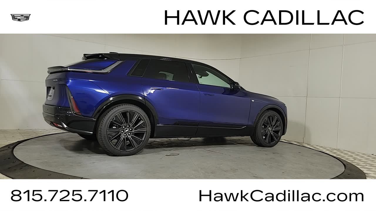 New 2025 Cadillac Lyriq Sport AWD/4WD image 9