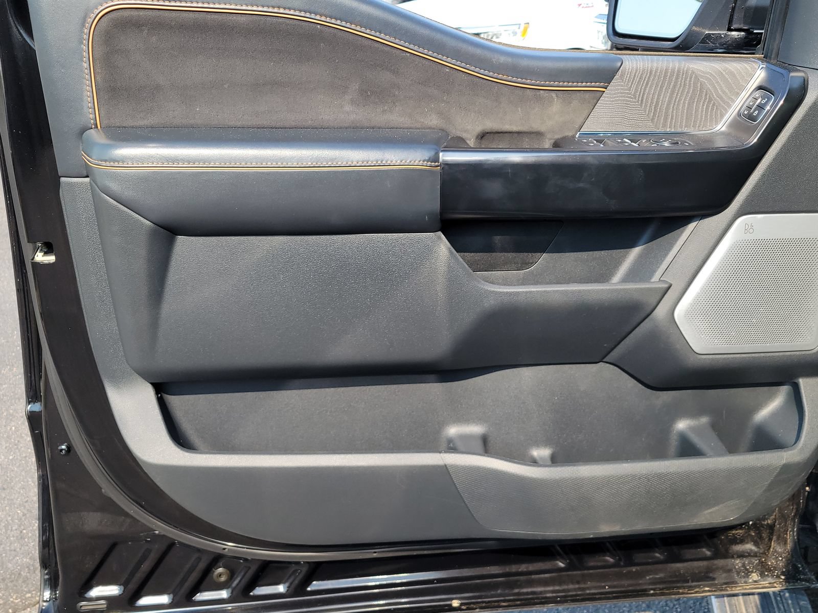 Used 2021 Ford F150 Platinum w/ Equipment Group 701A High AWD/4WD image 7