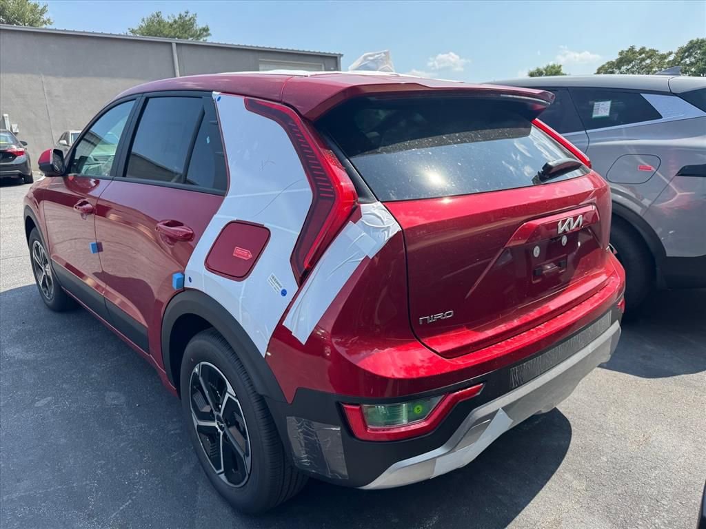 New 2026 Kia Niro LX FWD image 7