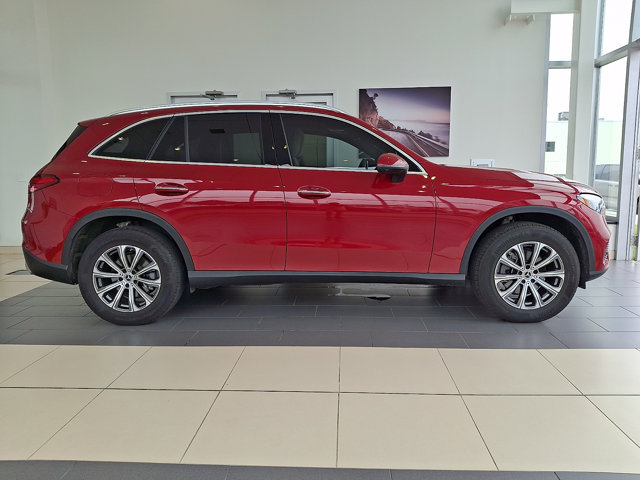 Used 2026 Mercedes-Benz GLC 300 4MATIC image 7