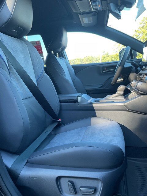 New 2026 Toyota RAV4 XSE AWD/4WD image 17