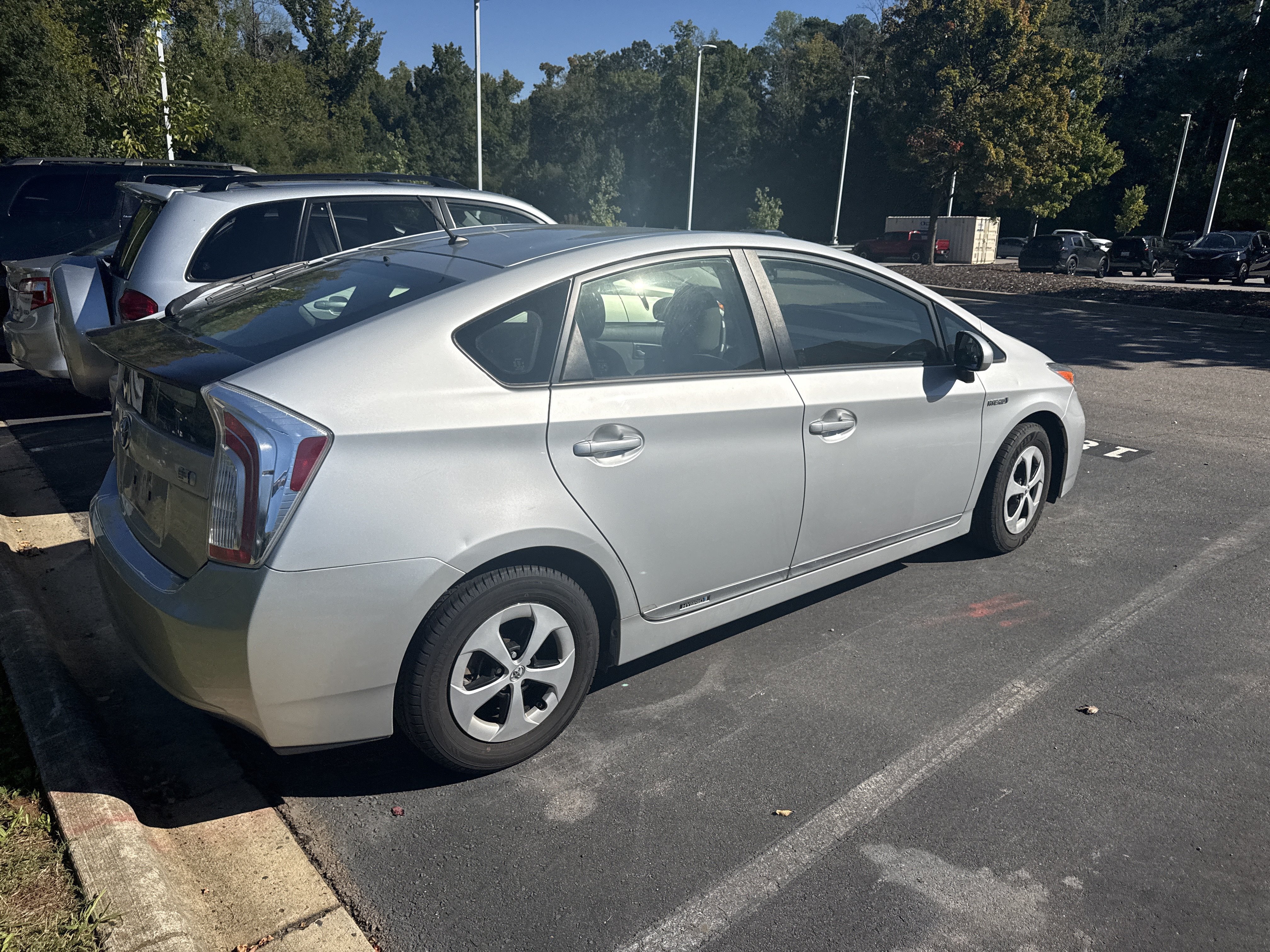 Used 2015 Toyota Prius Two FWD image 6