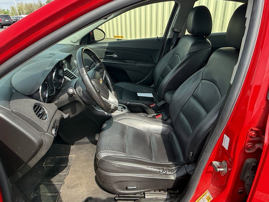 Used 2014 Chevrolet Cruze LTZ w/ RS Package image 4