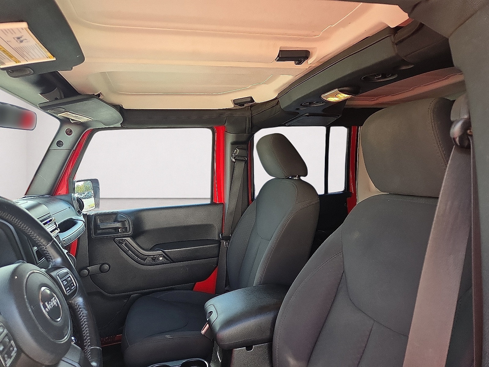 Used 2015 Jeep Wrangler Unlimited Sport w/ Connectivity Group AWD/4WD image 9