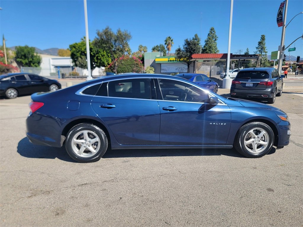 Used 2020 Chevrolet Malibu LT image 4