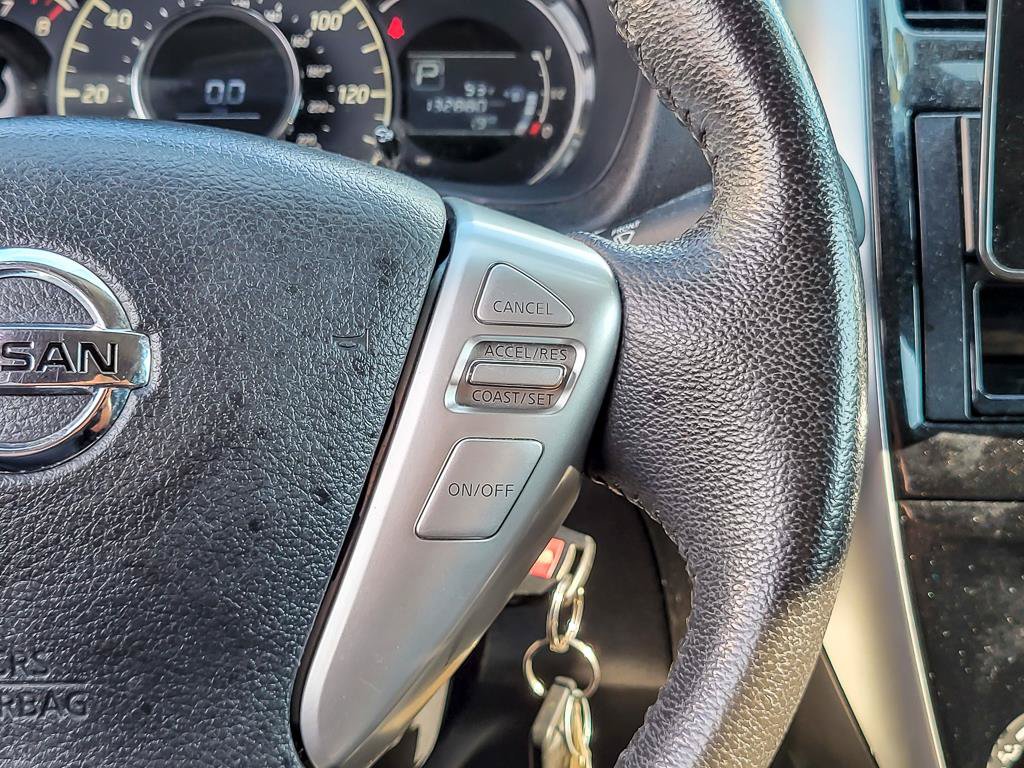 Used 2015 Nissan Versa Note SV FWD image 16