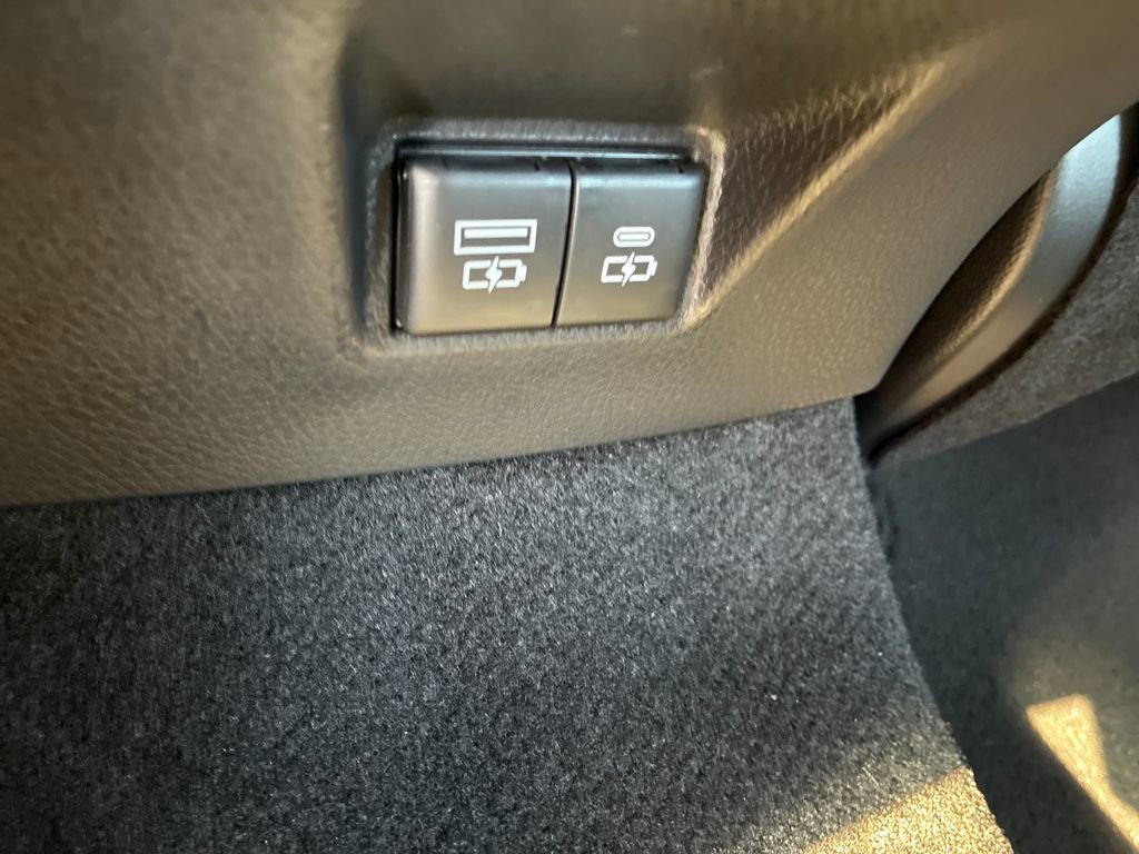 New 2026 Toyota Camry SE image 32