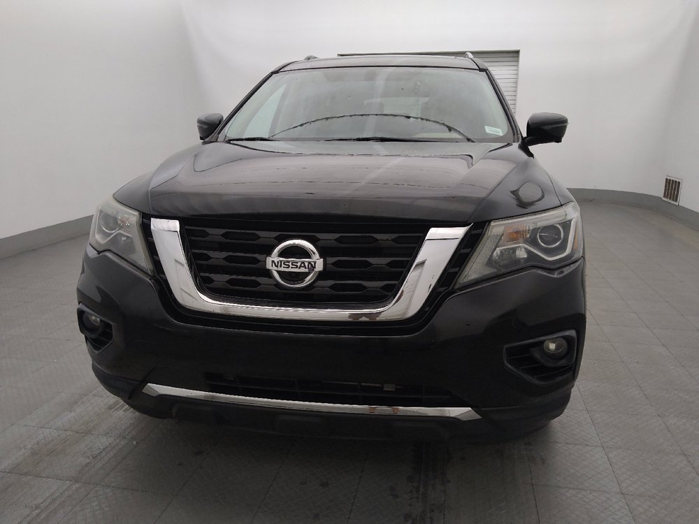 Used 2017 Nissan Pathfinder Platinum FWD image 15