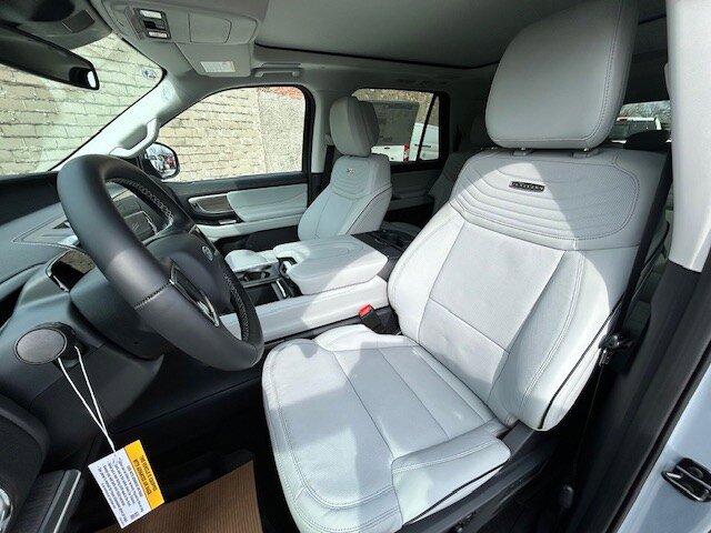 New 2026 Ford Expedition Max Platinum image 20