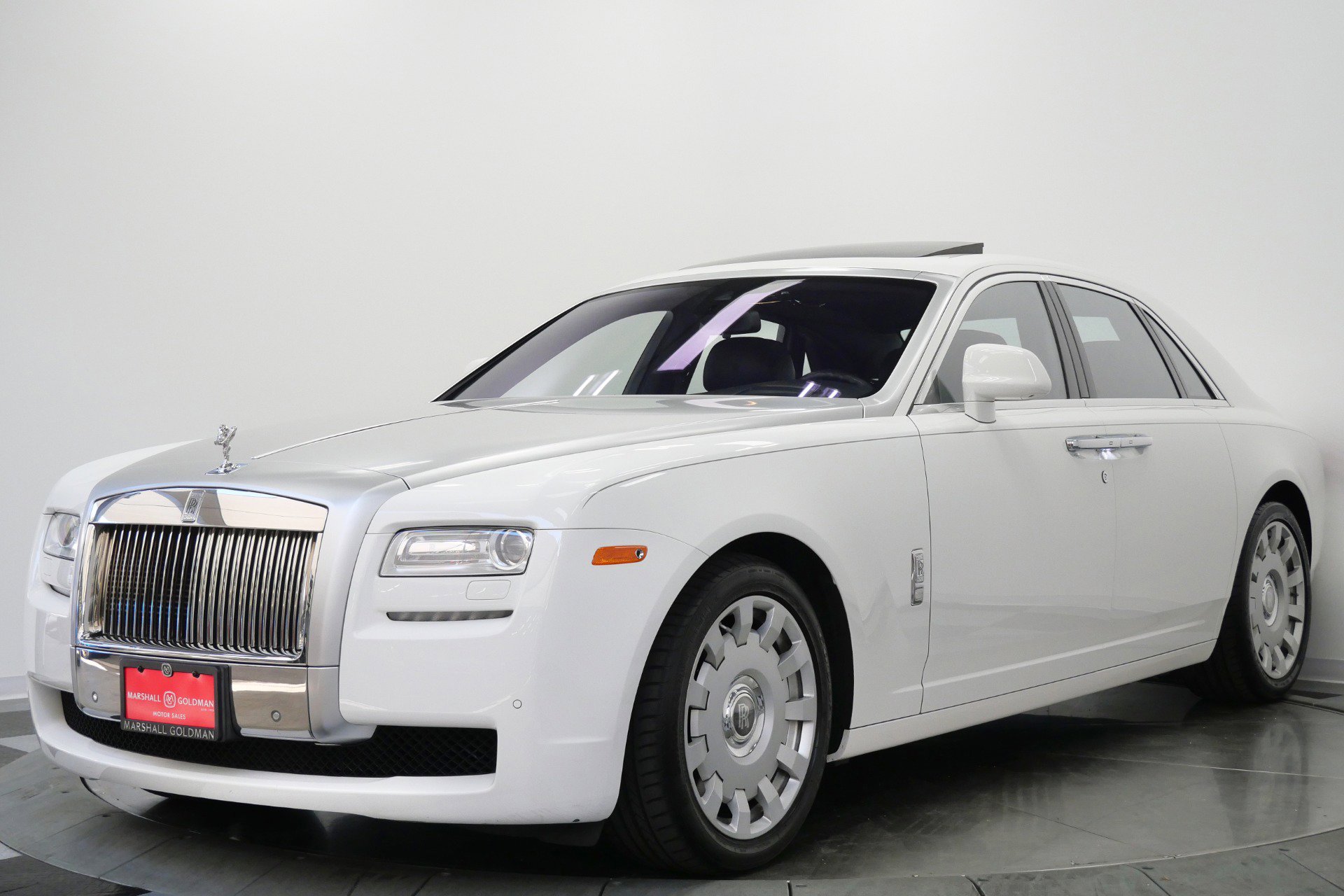 Used 2014 Rolls-Royce Ghost RWD image 5