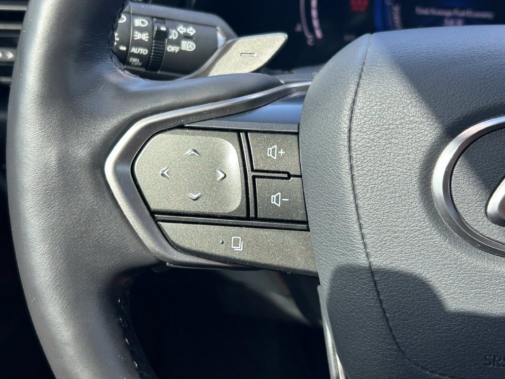 Used 2024 Lexus NX 350h AWD w/ Vision Package image 39