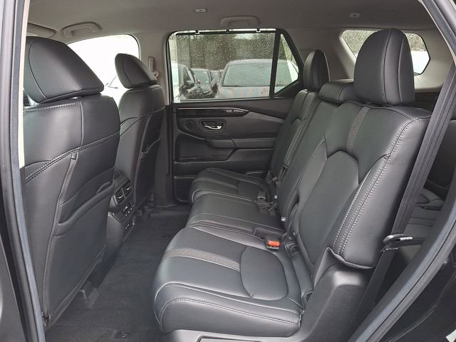 Certified 2025 Honda Pilot EX-L image 10