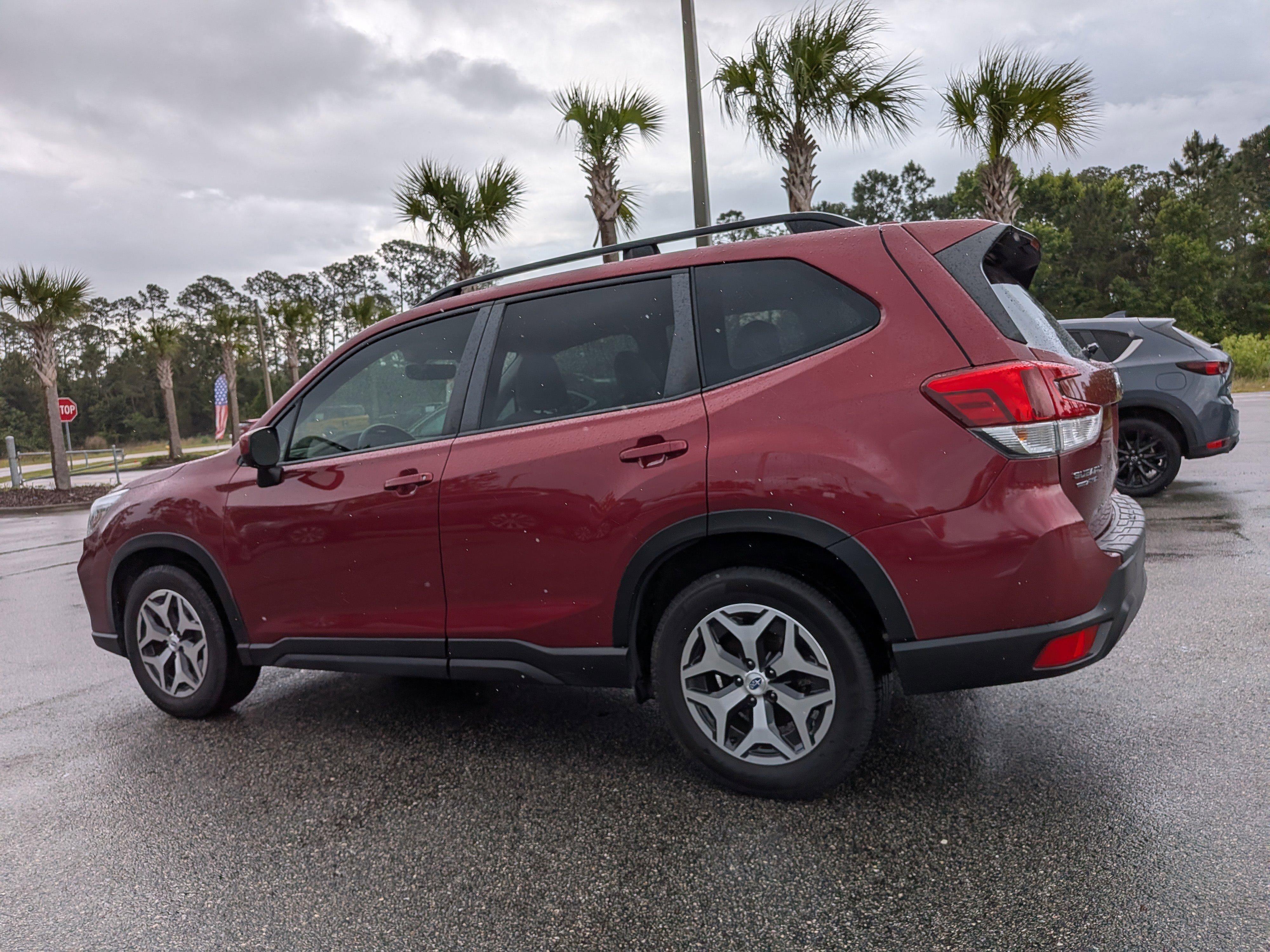 Used 2019 Subaru Forester Premium AWD/4WD image 6