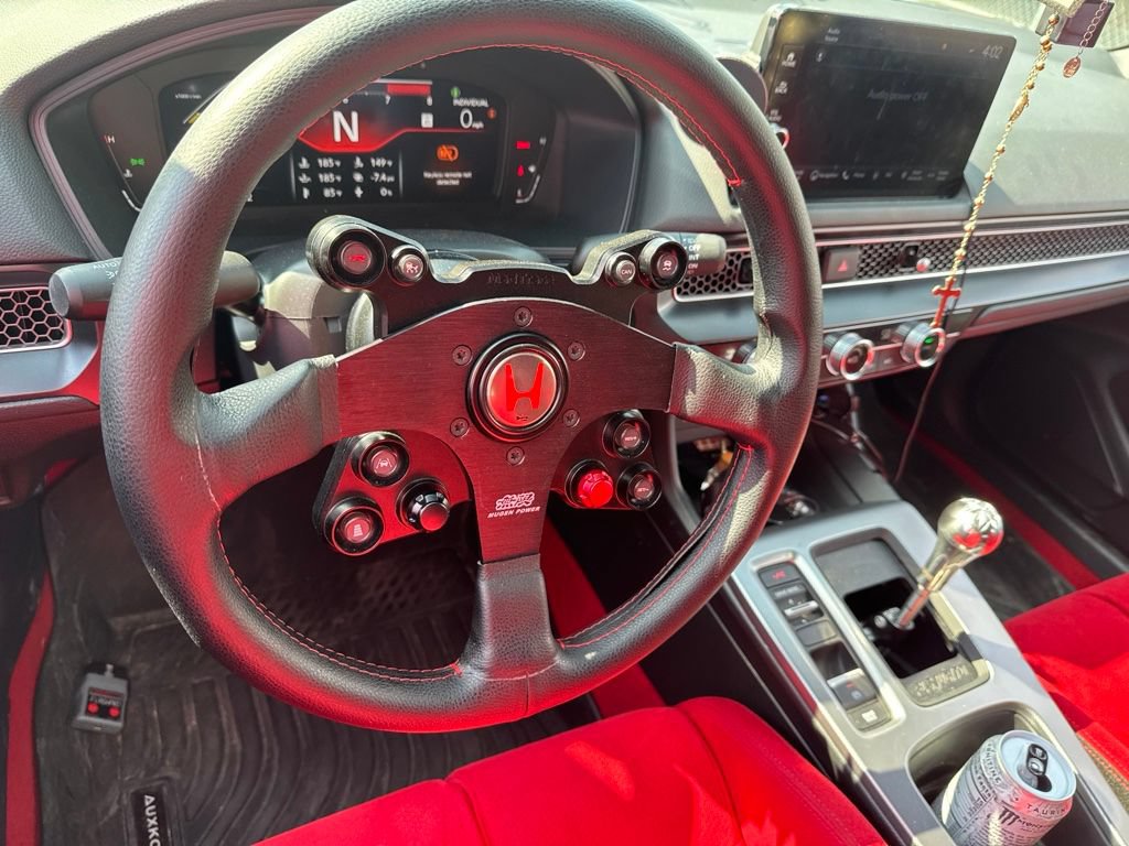 Used 2025 Honda Civic Type R image 10