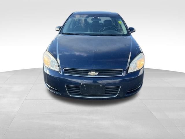 Used 2009 Chevrolet Impala LT w/ Luxury Edition Package image 2