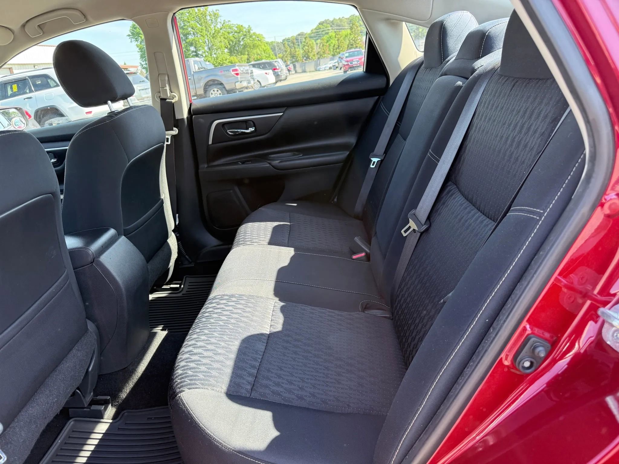 Used 2017 Nissan Altima 2.5 SV FWD image 21