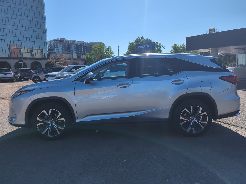 Used 2022 Lexus RX 350L FWD w/ Premium Package image 4