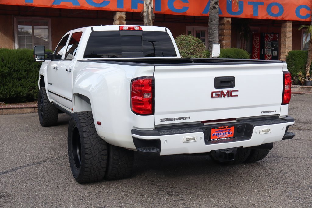 Used 2016 GMC Sierra 3500 Denali w/ Duramax Plus Package image 6