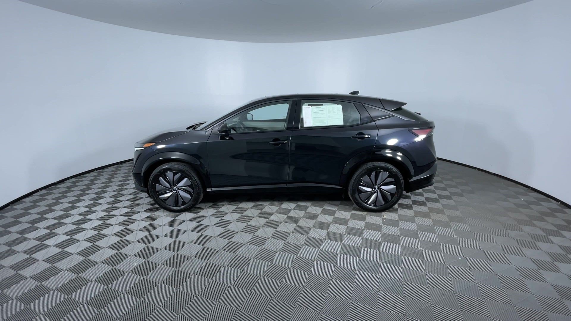 Certified 2024 Nissan Ariya AWD image 6